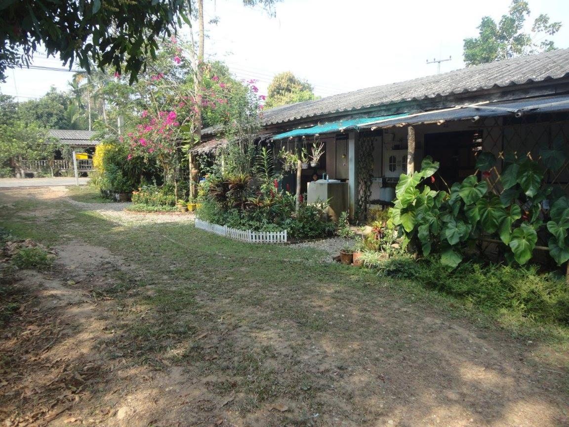 Grandma'S Home Sangkhlaburi Buitenkant foto